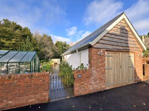 Garage- click for photo gallery